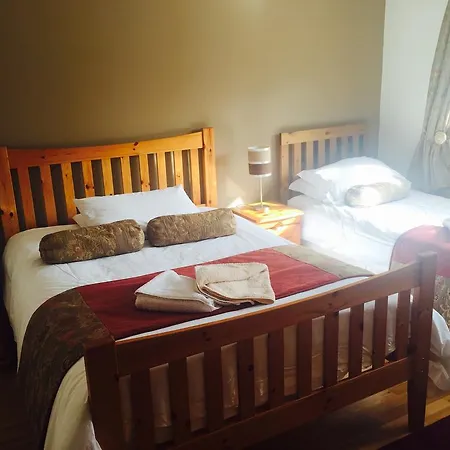 B&B Galvins On The Green 3*