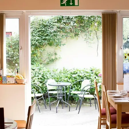 Galvins On The Green