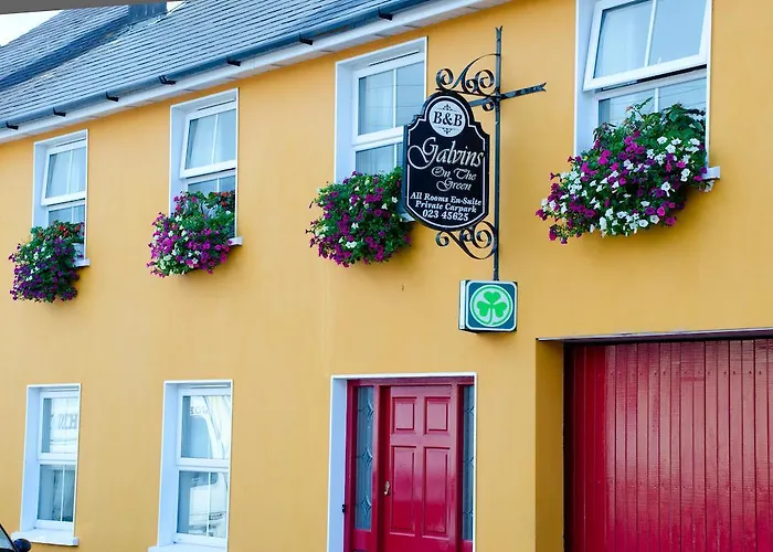 Galvins On The Green Bed & Breakfast