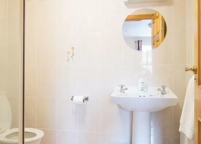 Bed & Breakfast Galvins On The Green